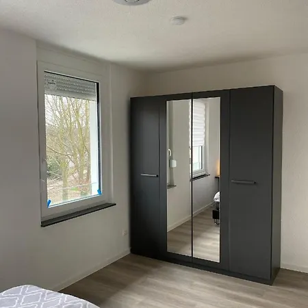 Scur's Ferienwohnung Apartment *