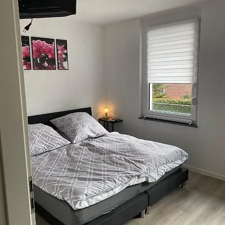 Apartment Scur's Ferienwohnung *